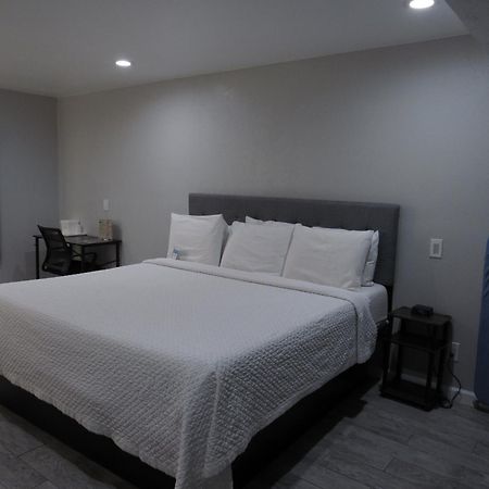 Capri Suites אנהיים מראה חיצוני תמונה