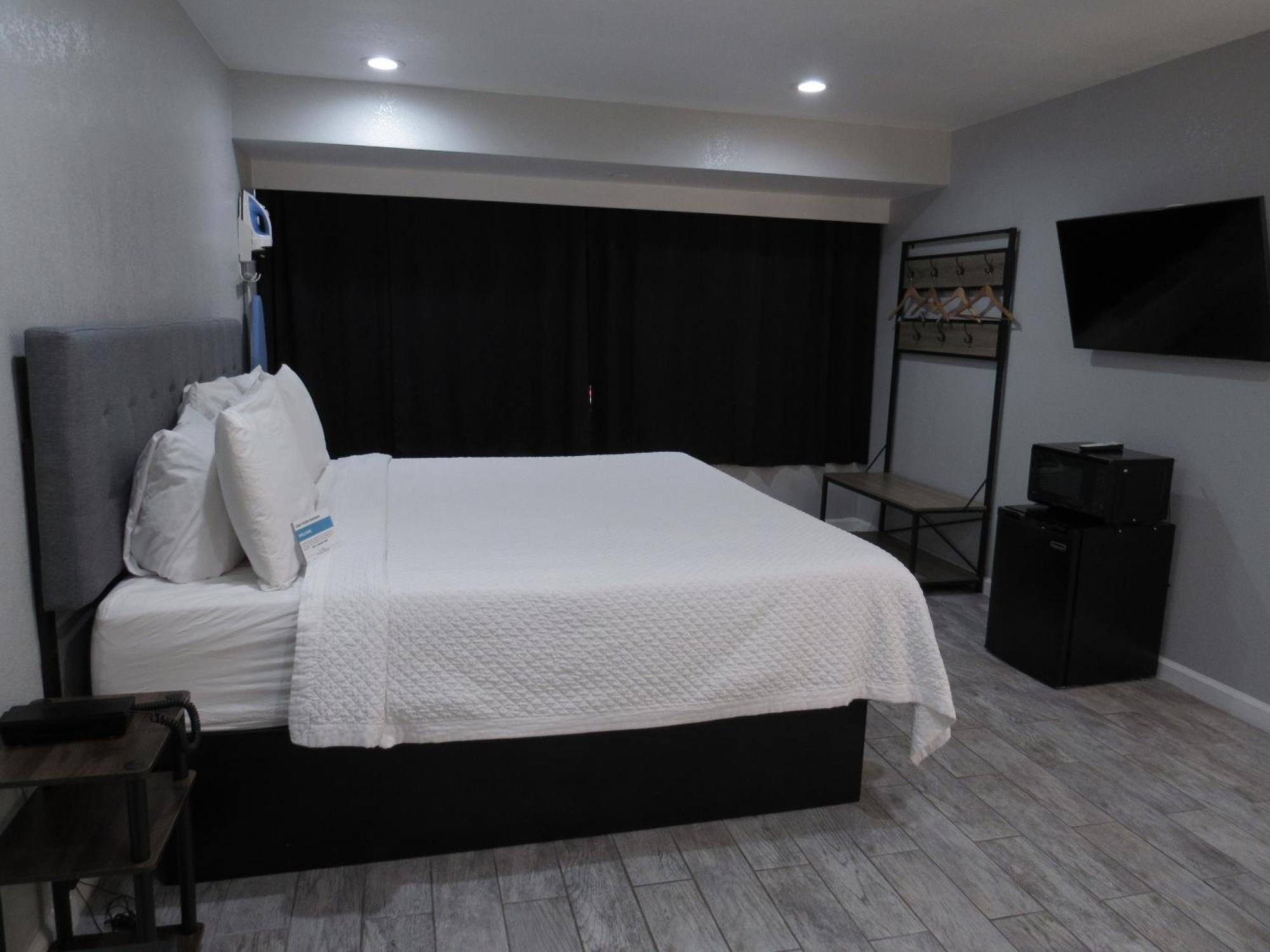 Capri Suites אנהיים מראה חיצוני תמונה
